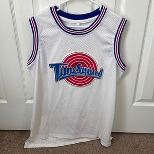 Tune Squad Jersey size small in men’s